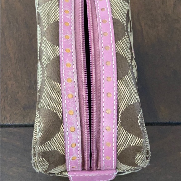 Coach Cosmetics Bag - Picture 7 of 12